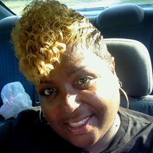 Meet your Posher, Regina